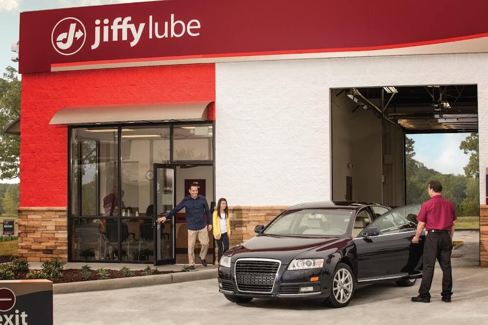 Jiffy Lube Coupons and Oil Changes: A Practical Guide for Seniors
